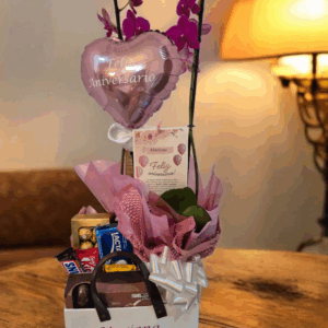Cesta maleta cartonada chocolate com orquídea